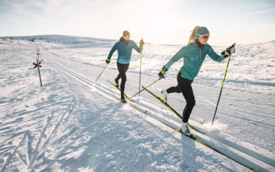 Ski nordique, ski de fond classique et skating : quelles différences ?