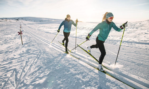 Ski nordique, ski de fond classique et skating : quelles différences ?